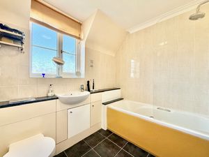 Photo 15- click for photo gallery